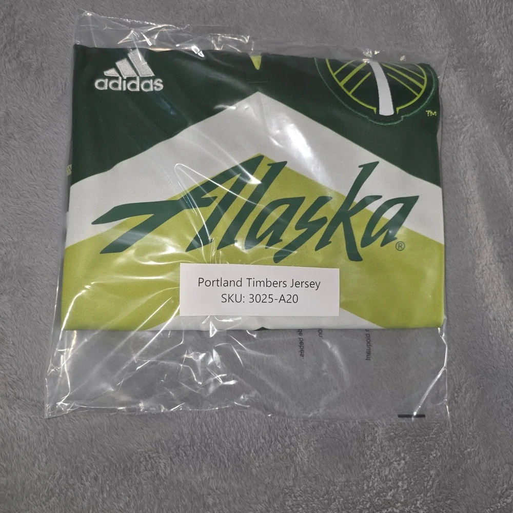 Adidas Portland Timbers MLS Soccer Jersey Green Alaska Airlines Youth XL 15-16Y